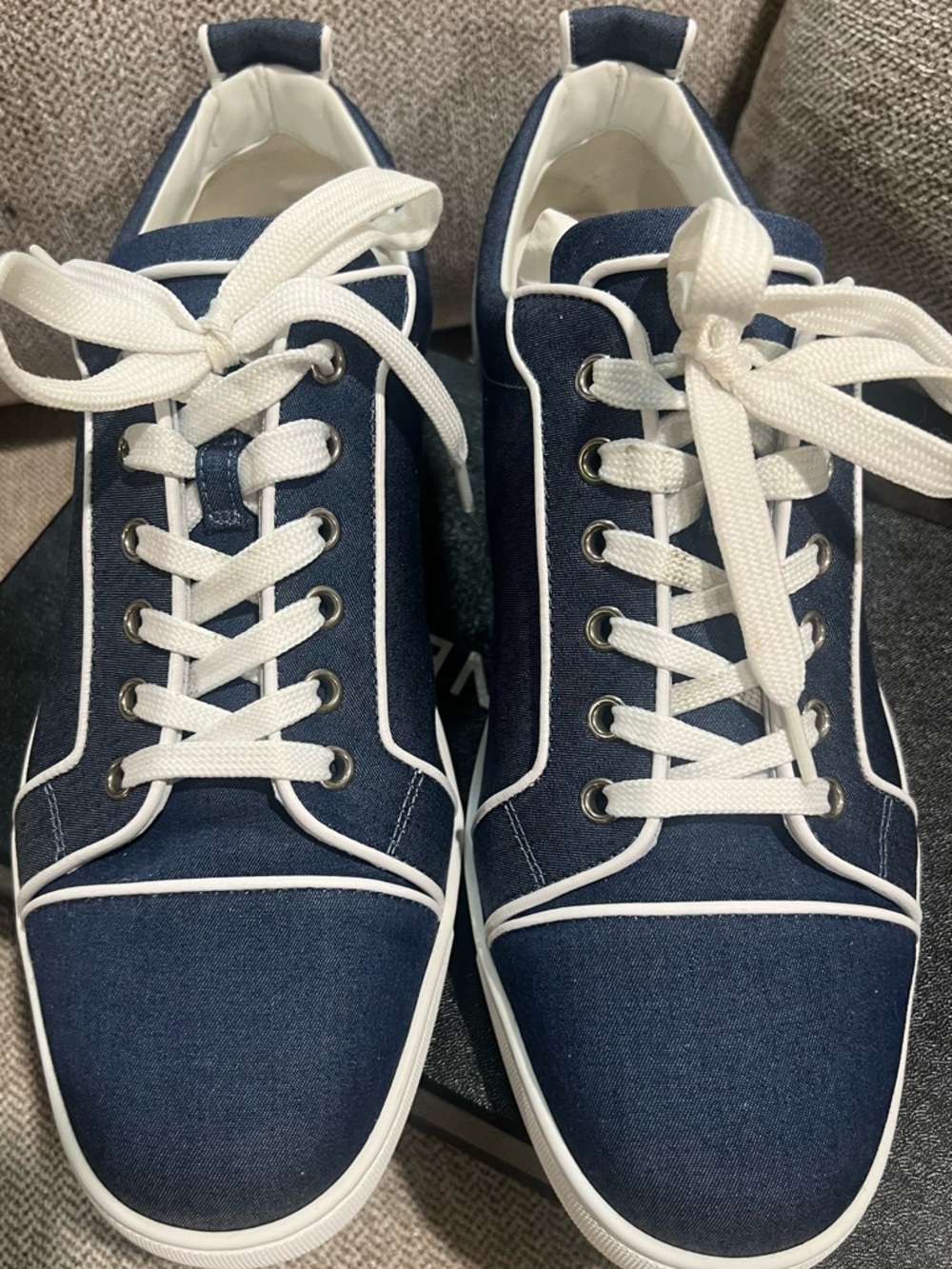 💙Christian Louboutin Navy/ White Low-Top Denim Sneakers- Size (41.5)- Pristine💙